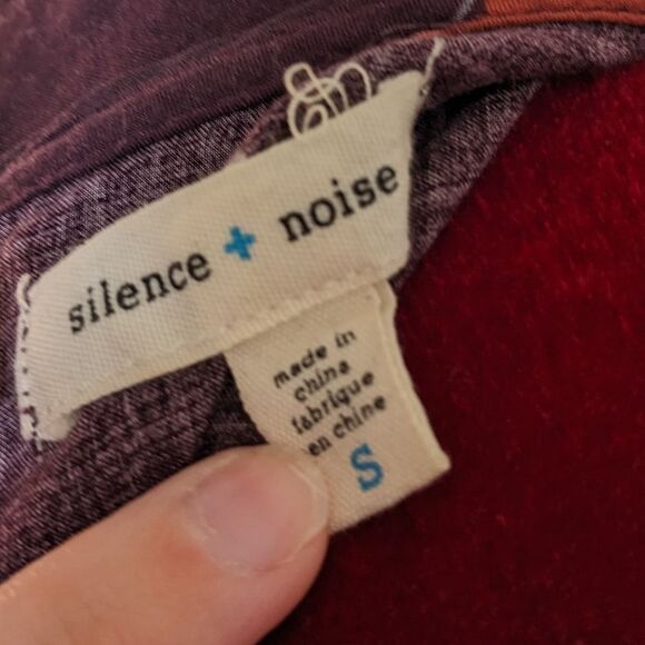 Silence and Noise Urban Outfitters Purple Floral Dress Size Small - Picture 6 of 7